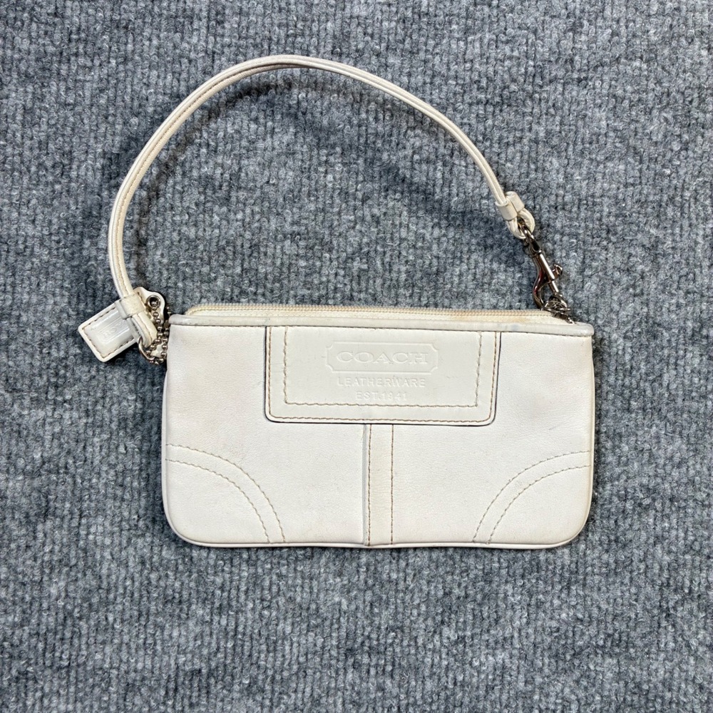 Coach Leather Wristlet Womens Small Off White Embossed Logo Y2K Zip Clutch